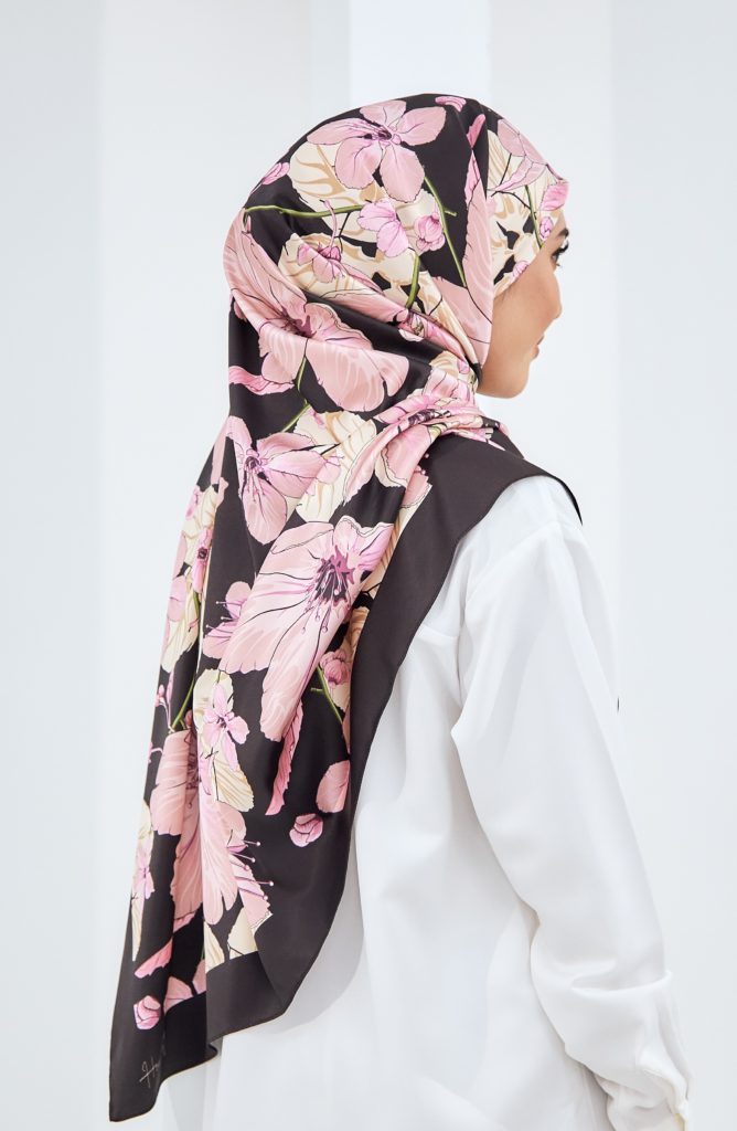 BLOOM COLLECTION (PRINTED SCARVES)