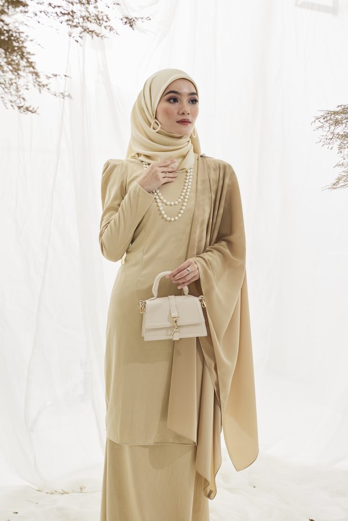 CATHERINE KURUNG PUFF
