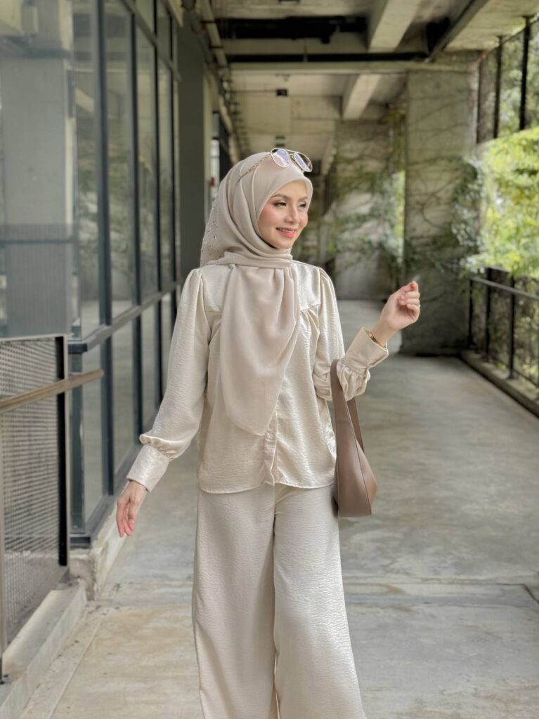 HEAXABELL- NARI SUIT