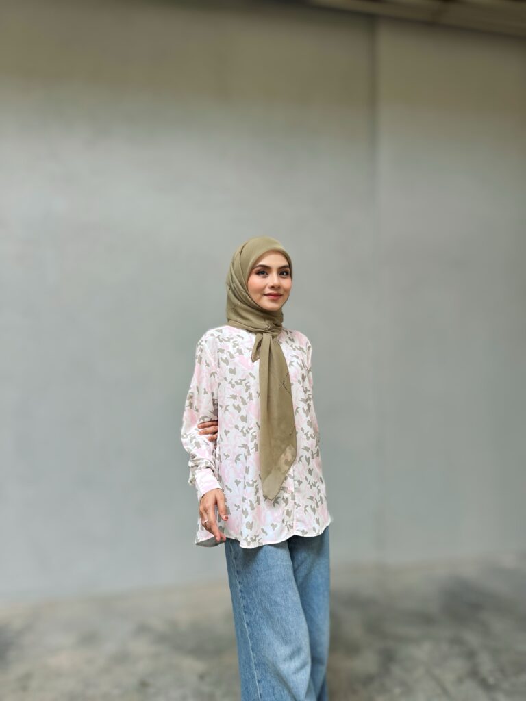 CLEARANCE – VALERIA TOP 10.0 & 11.0