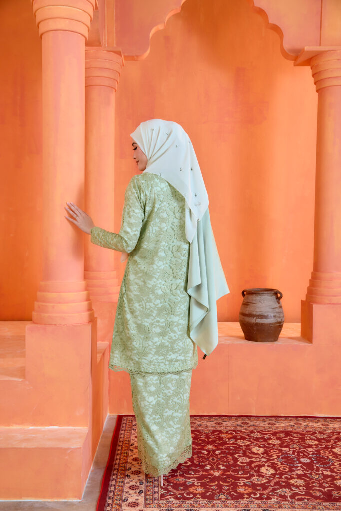 HEAXABELL LUXE – ENCHANTED KEBAYA LABUH