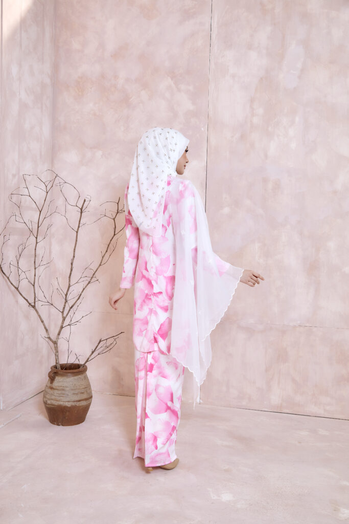 HEAXABELL – MAJESTIC PUFF KURUNG