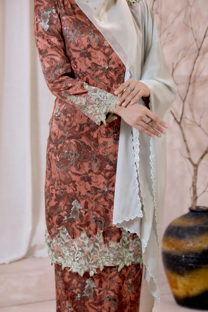 HEAXABELL LUXE – CHARLOTTE PUFF KURUNG
