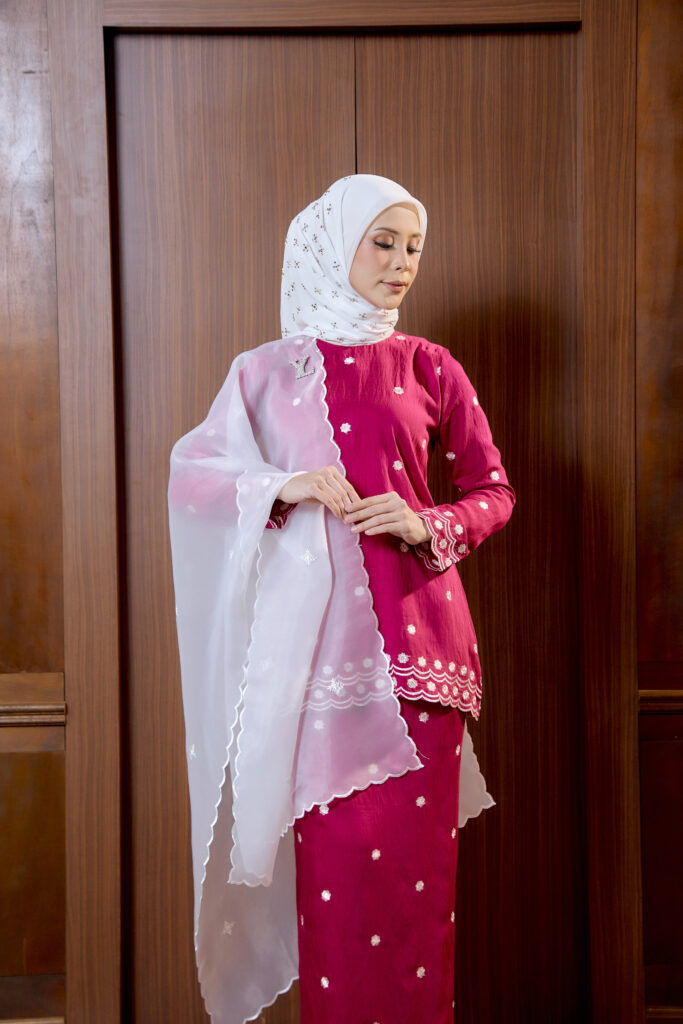 HEAXABELL – WHIMSICAL MINI KURUNG