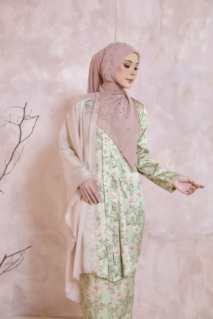 HEAXABELL – JASMINE KEBAYA LABUH