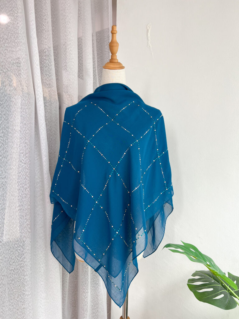 HEAXABELL – CRYSTELLEA DIAMOND SQUARE