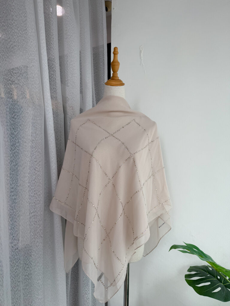 HEAXABELL – CRYSTELLEA DIAMOND SQUARE