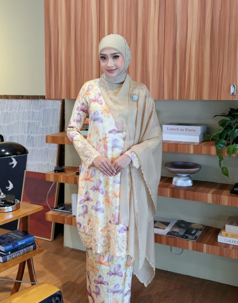 HEAXABELL LUXE – RAELEEN KURUNG