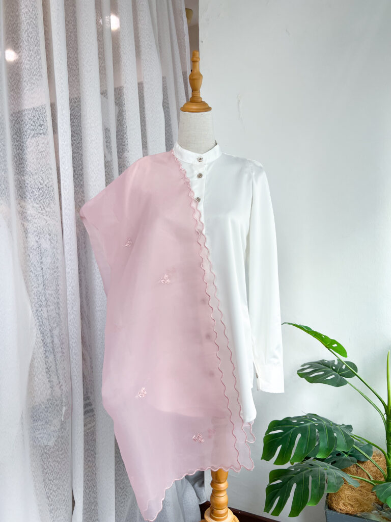 HEAXABELL – SELENDANG SULAM AND SHIMMER