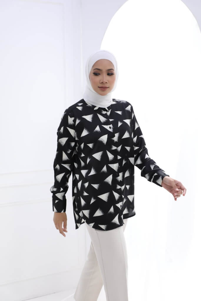 VALERIA ( CODE 18-34 ) – PRE ORDER