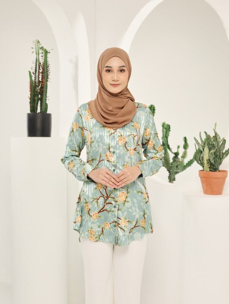 HAYZEL PRINTED TOP