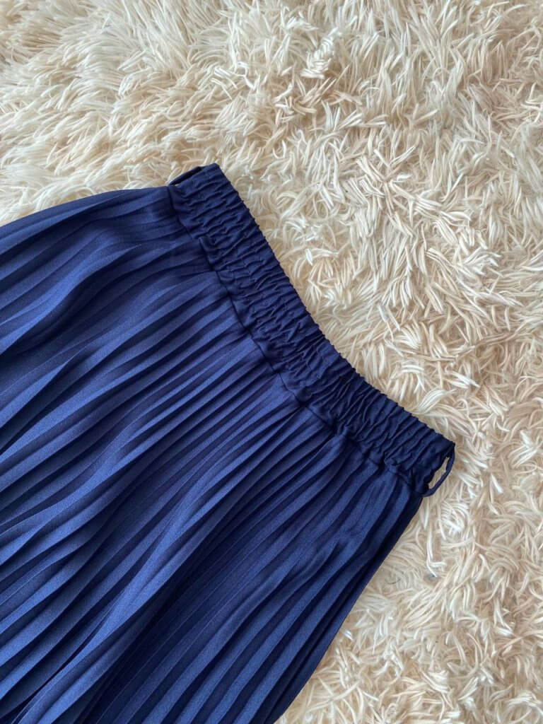 PLEATED SKIRT (NEW ARRIVAL)