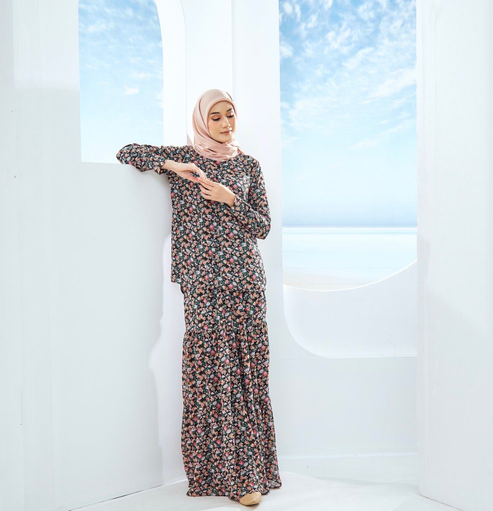 MALLORY SUIT (NEW ARRIVAL)