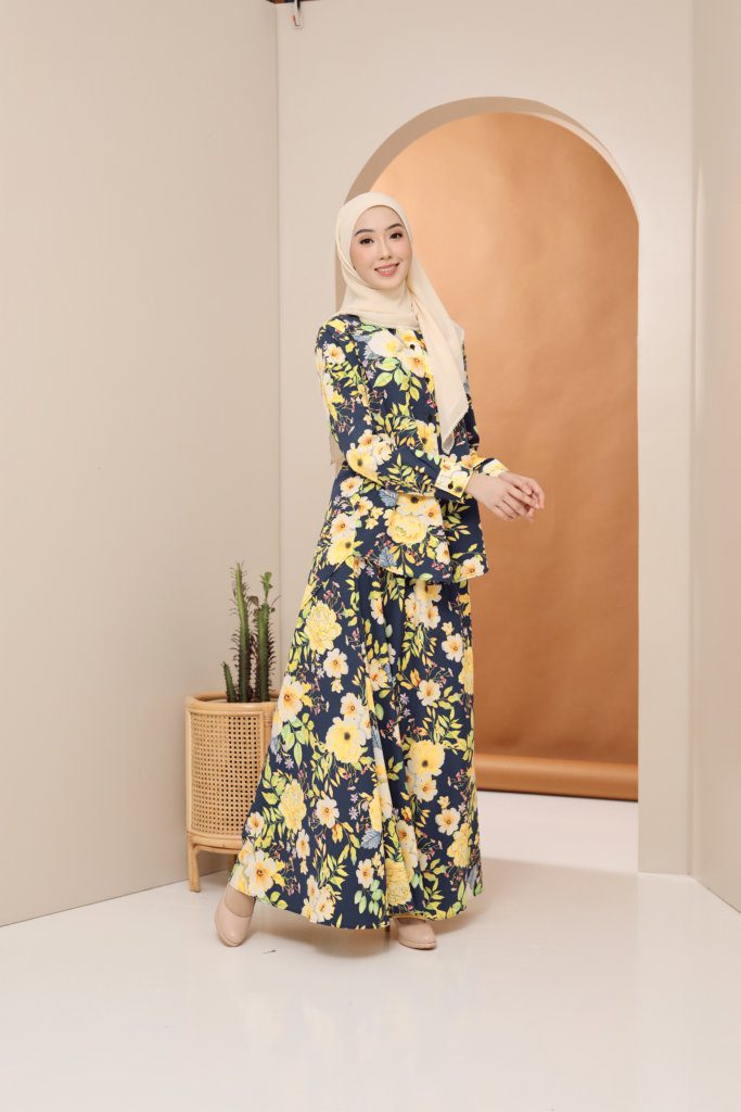 EMBERLY SET (NEW ARRIVAL)