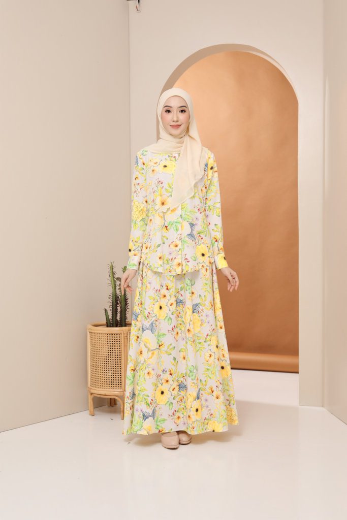 EMBERLY SET (NEW ARRIVAL)