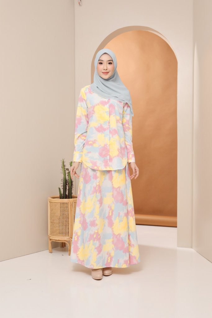 VIOLETA SUIT (NEW ARRIVAL)