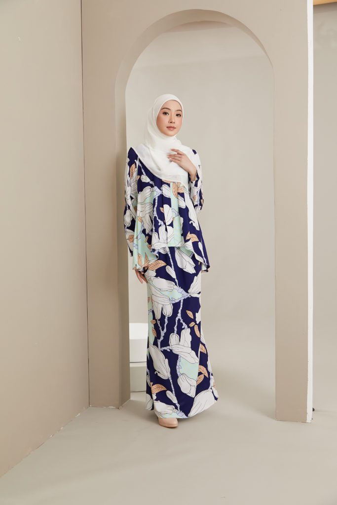 LEIA 2.0 KEBAYA PUFF