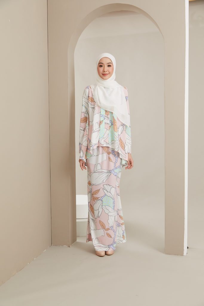 LEIA 2.0 KEBAYA PUFF