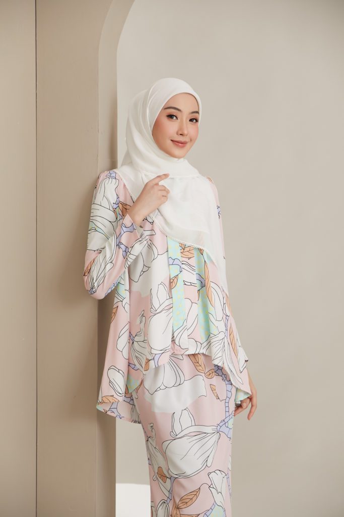 LEIA 2.0 KEBAYA PUFF