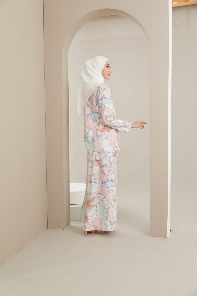 LEIA 2.0 KEBAYA PUFF