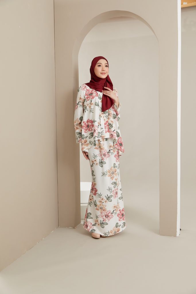 LEIA 2.0 KEBAYA PUFF
