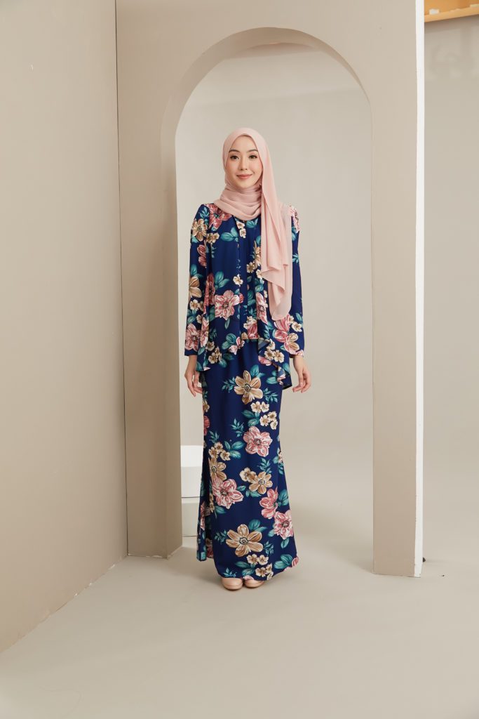 LEIA 2.0 KEBAYA PUFF