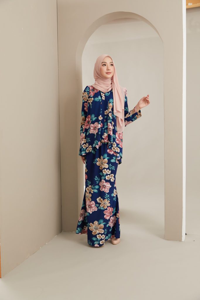 LEIA 2.0 KEBAYA PUFF
