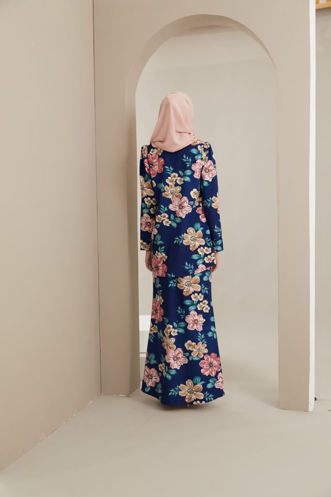 LEIA 2.0 KEBAYA PUFF