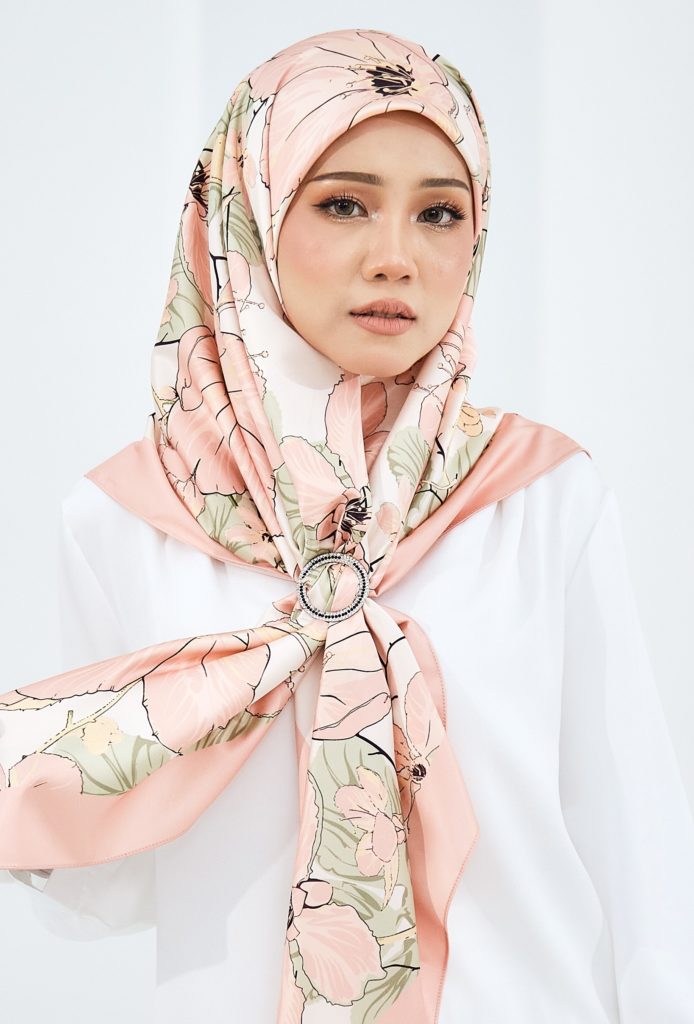 BLOOM COLLECTION (PRINTED SCARVES)
