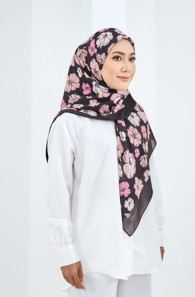 TE AMO COLLECTION (PRINTED SCARVES)