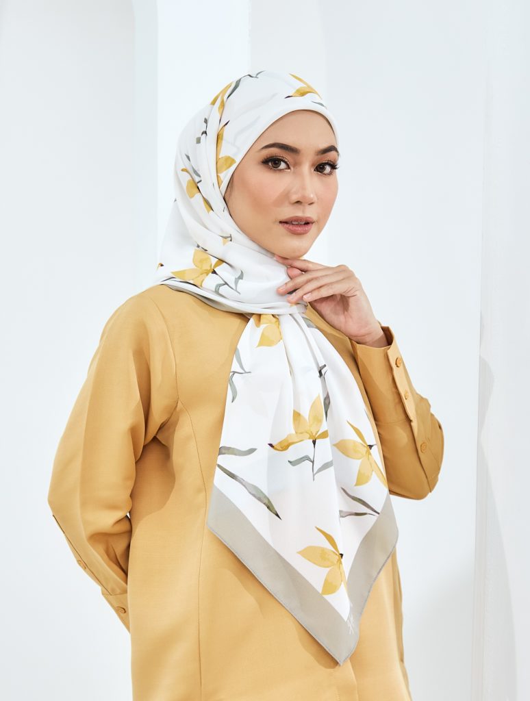TE AMO COLLECTION (PRINTED SCARVES)