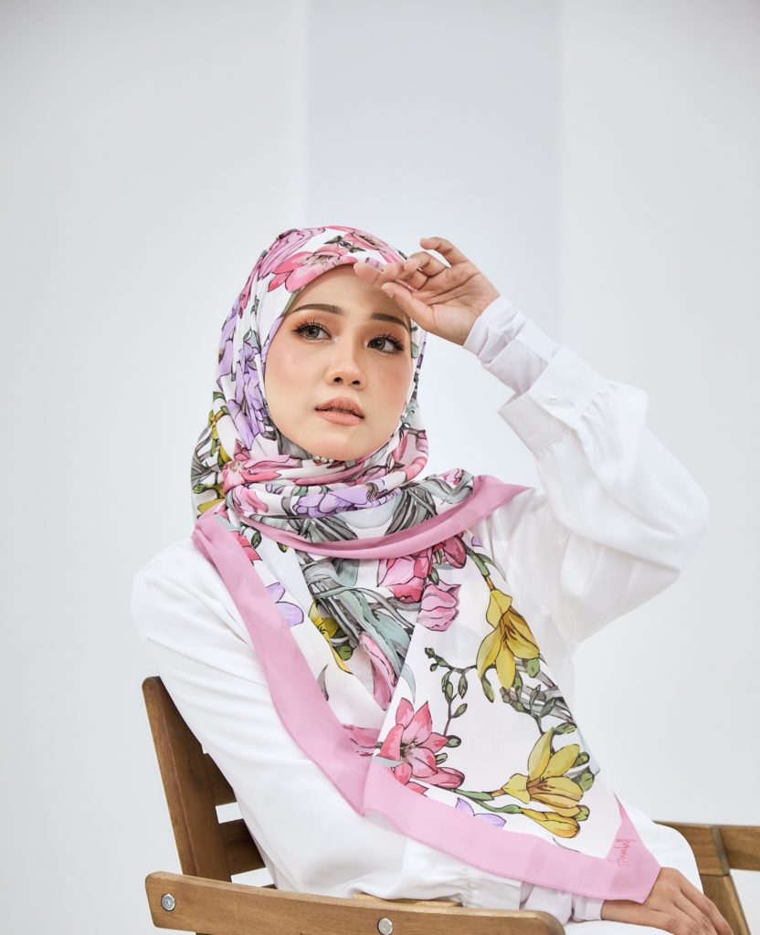 TE AMO COLLECTION (PRINTED SCARVES)