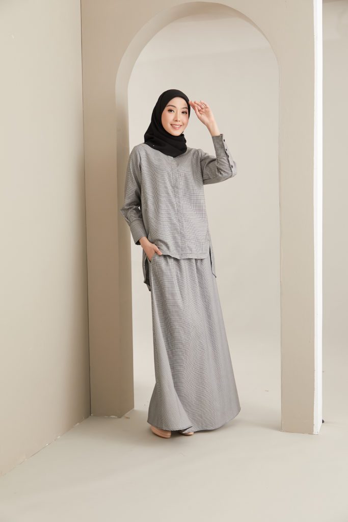CHECKERED SET (NEW ARRIVAL)