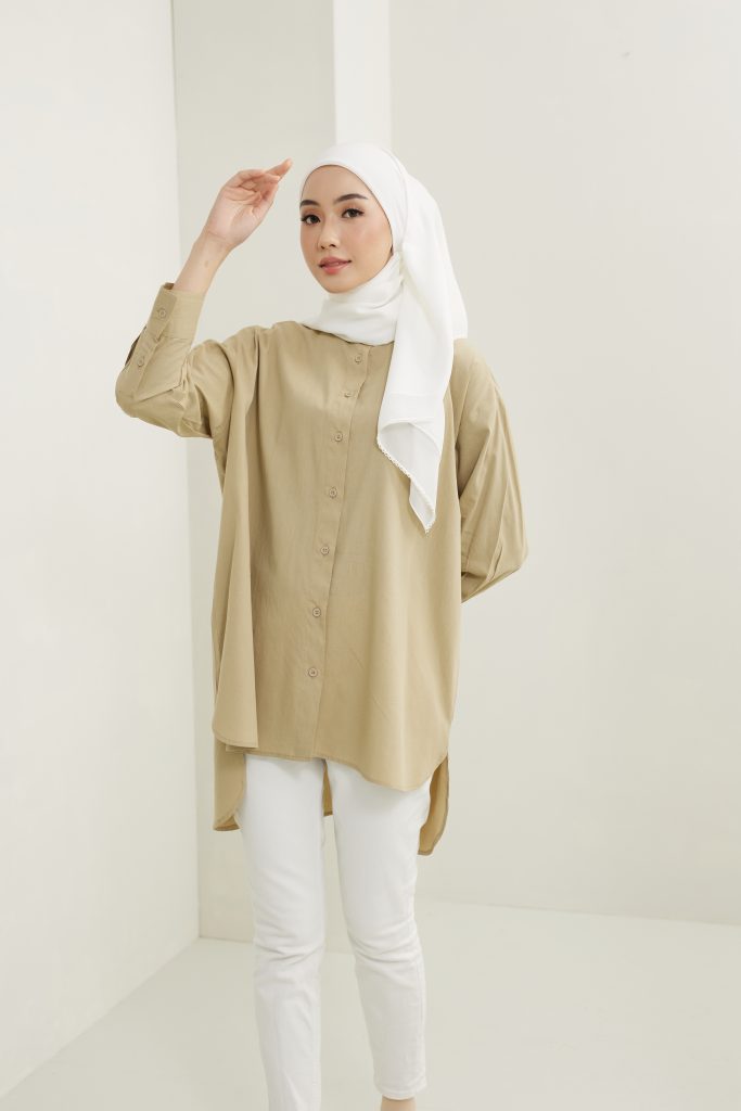 CELINE RELAXED SHIRT (NEW ARRIVAL)