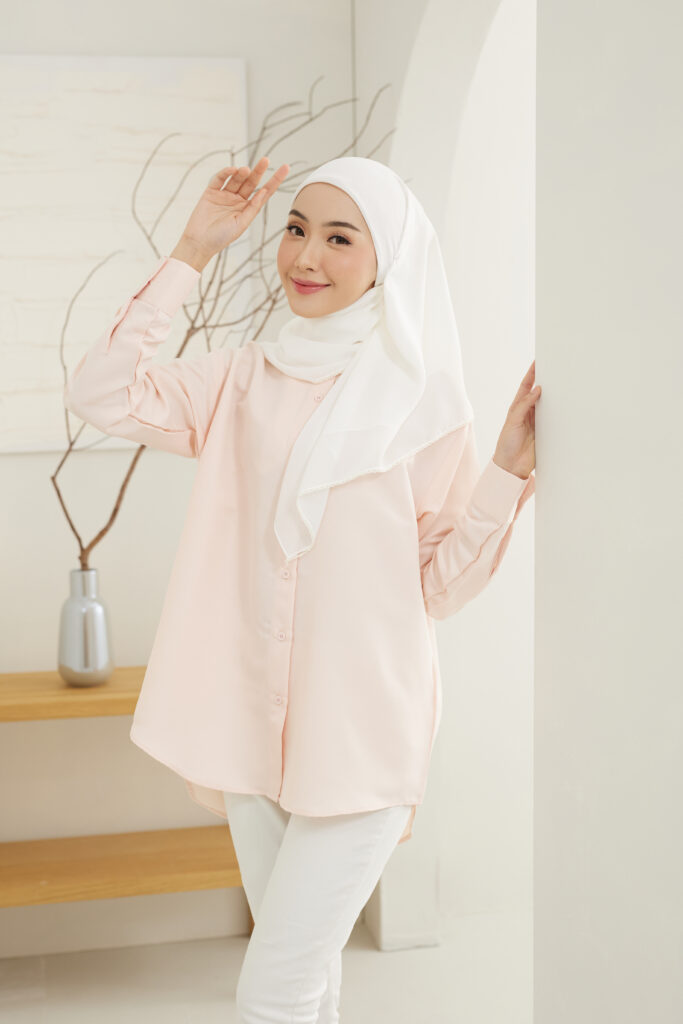 CLEARANCE – MAIDA PLAIN TOP