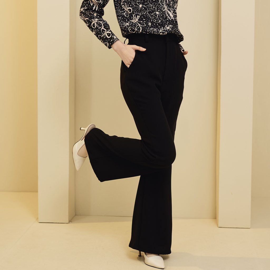 CLEARANCE – ALEXA HIGH-WAISTED PANTS