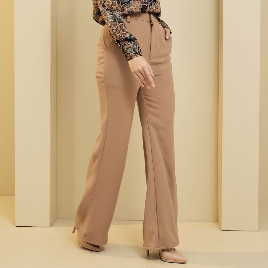 CLEARANCE – ALEXA HIGH-WAISTED PANTS