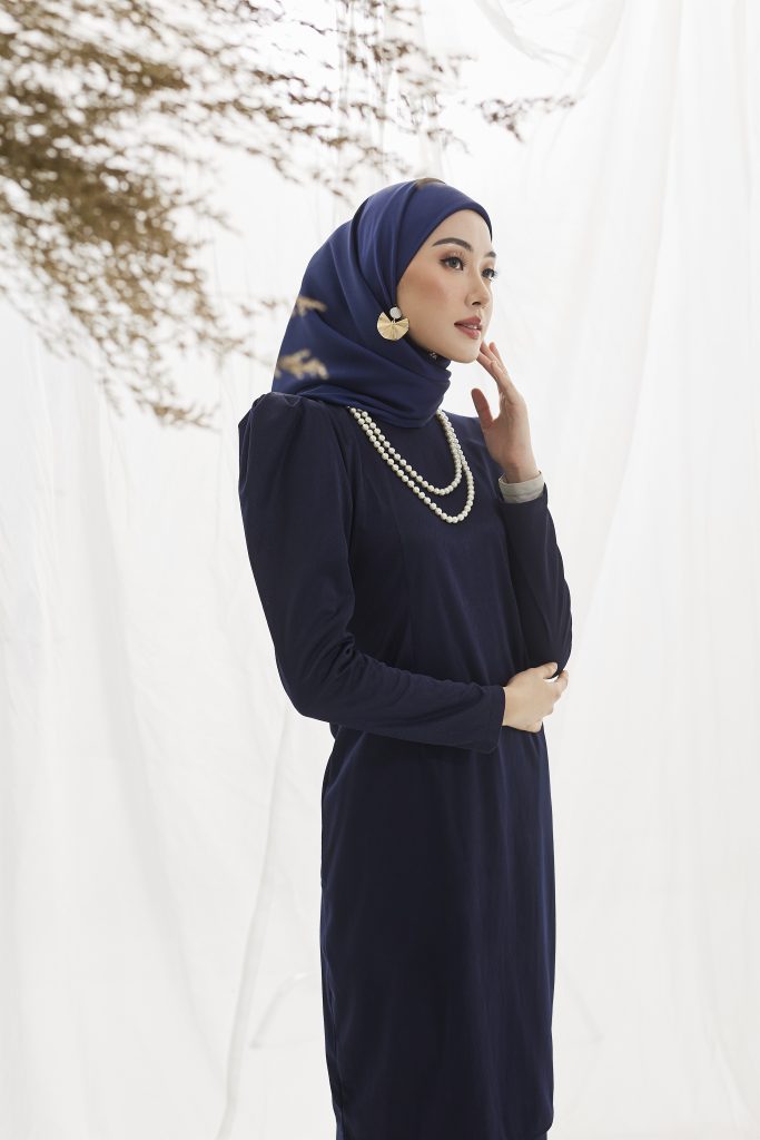 CLEARANCE – CATHERINE KURUNG PUFF