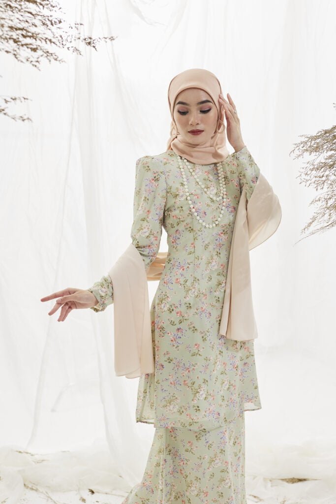 SALOMA KURUNG