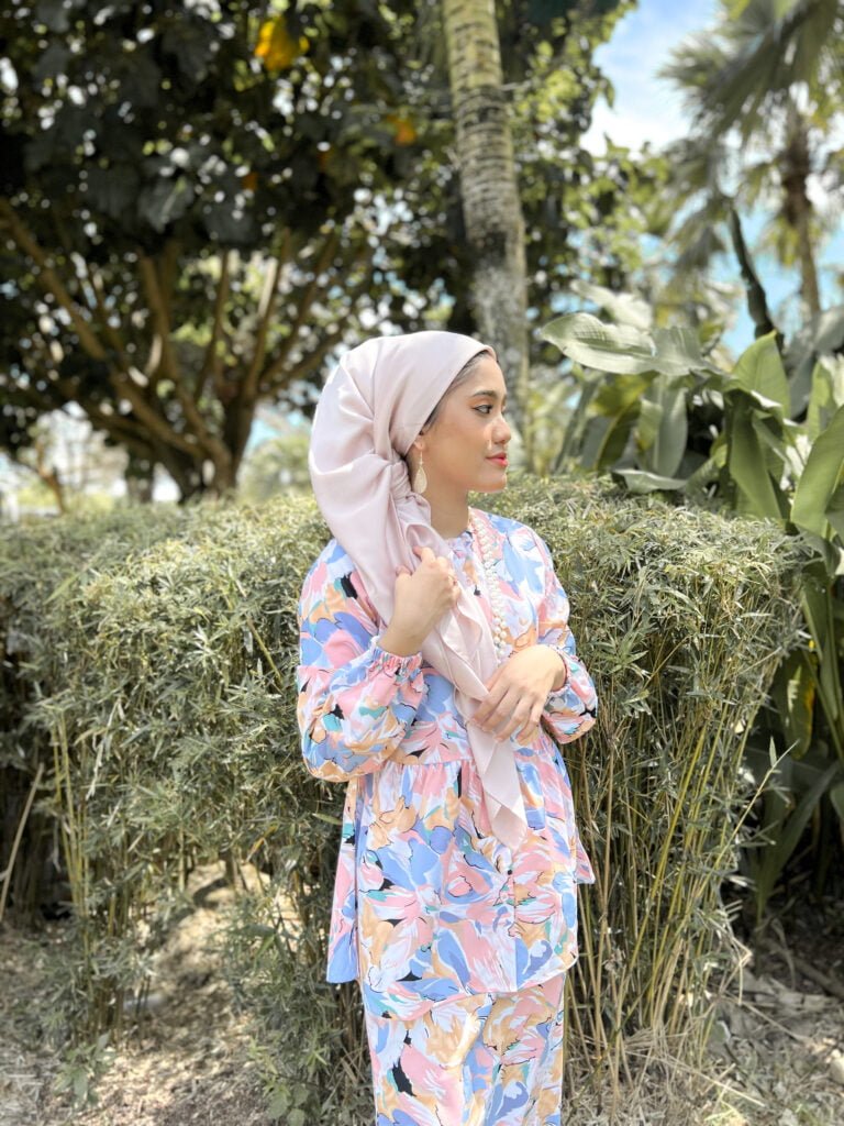 CLEARANCE – MARIA KURUNG