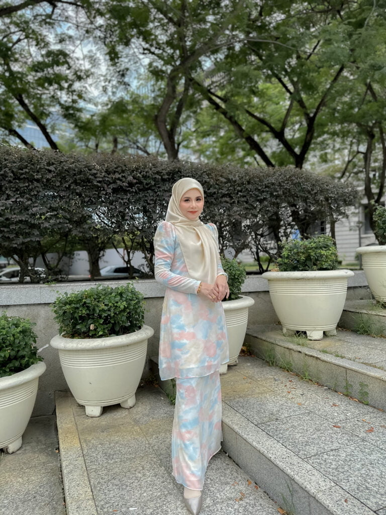CLEARANCE – SALOMA KURUNG 2.0