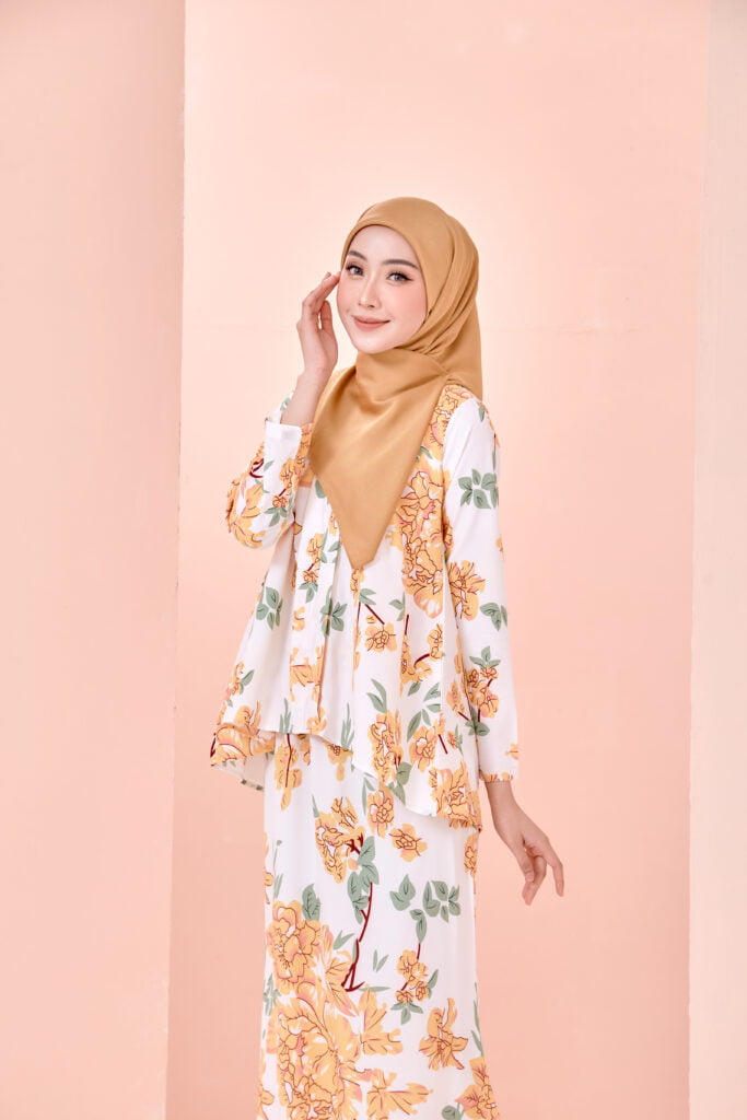 VERA KEBAYA FISHTAIL