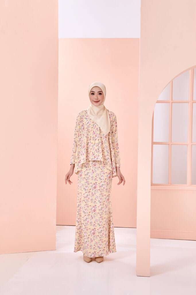 VERA KEBAYA FISHTAIL