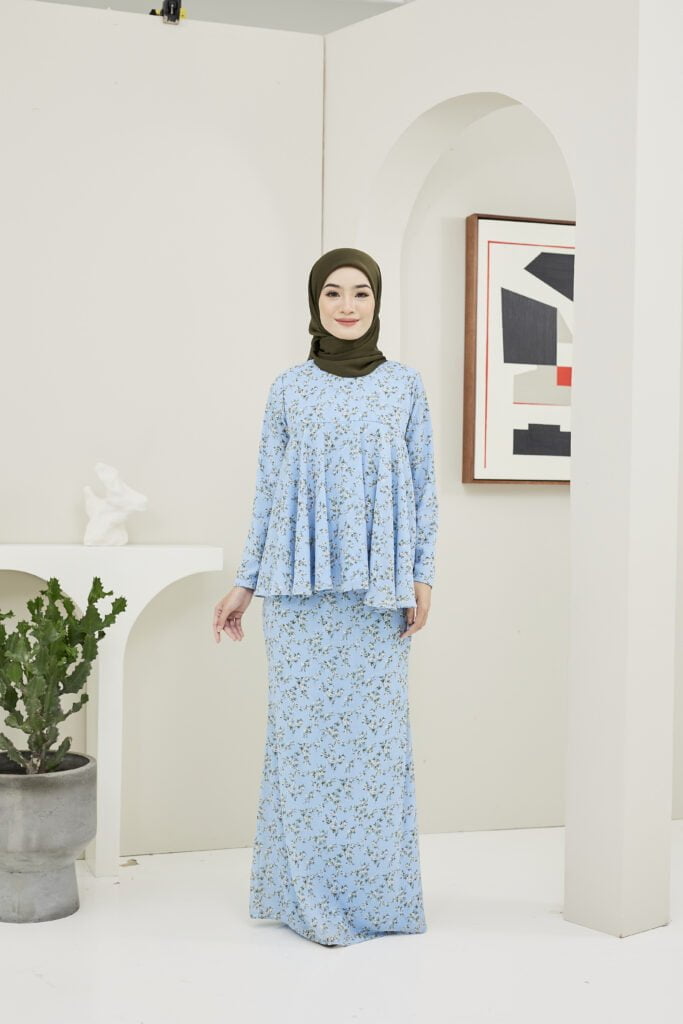 HEAXABELL – MOLLY DOLL KURUNG