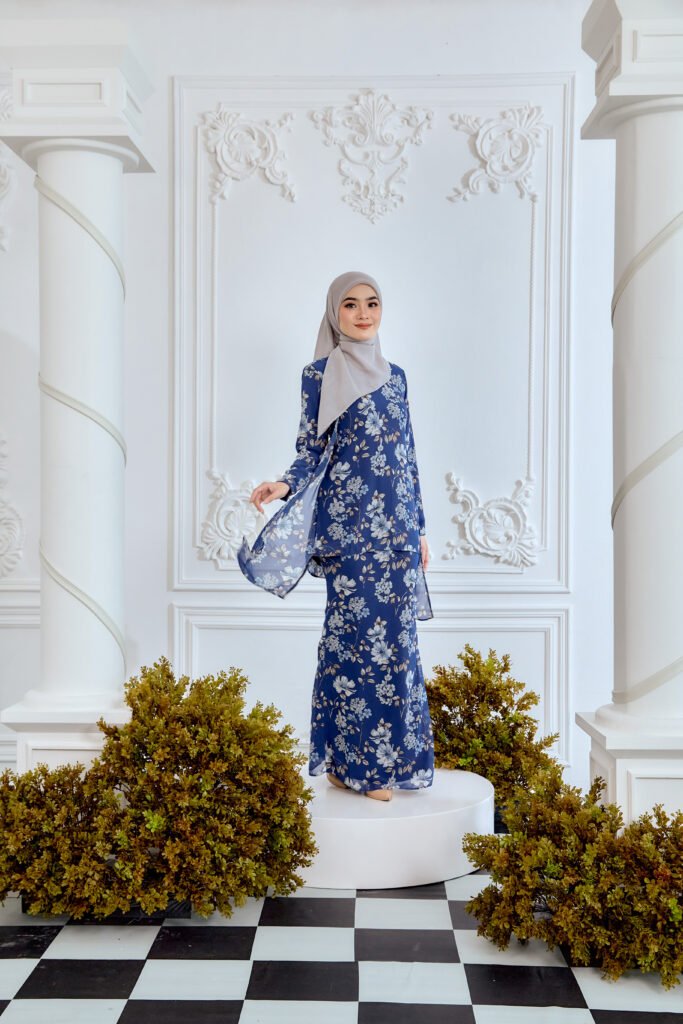 CLEARANCE – DARIA KURUNG