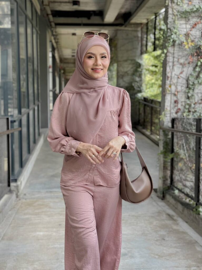 HEAXABELL- NARI SUIT