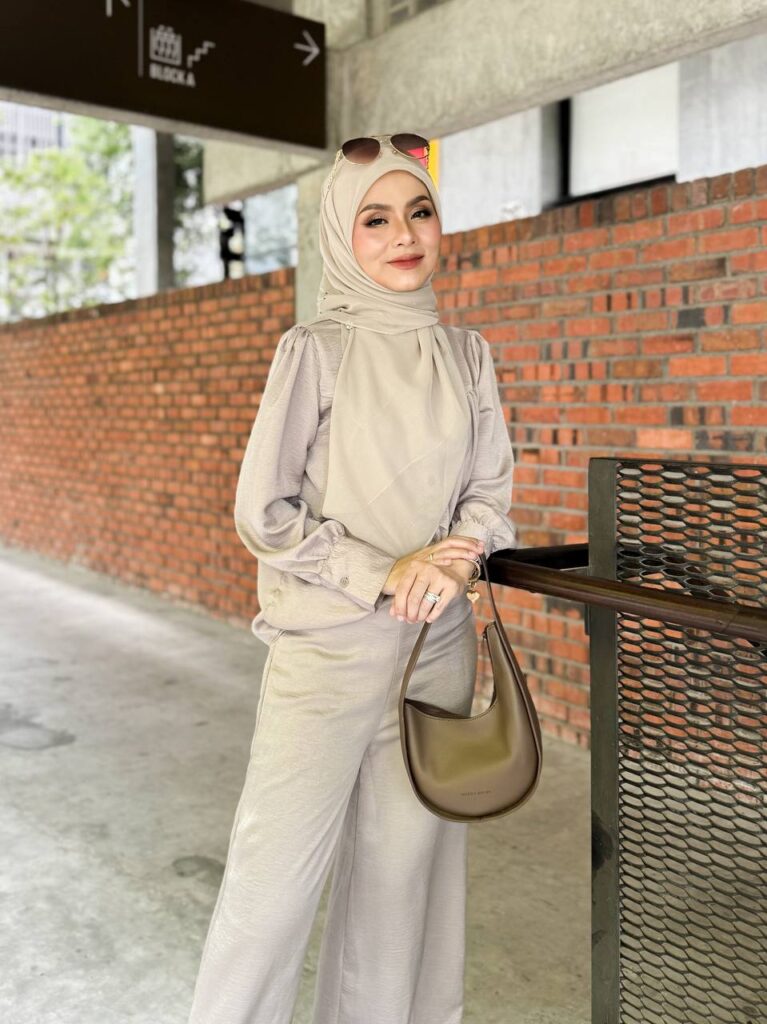 HEAXABELL- NARI SUIT