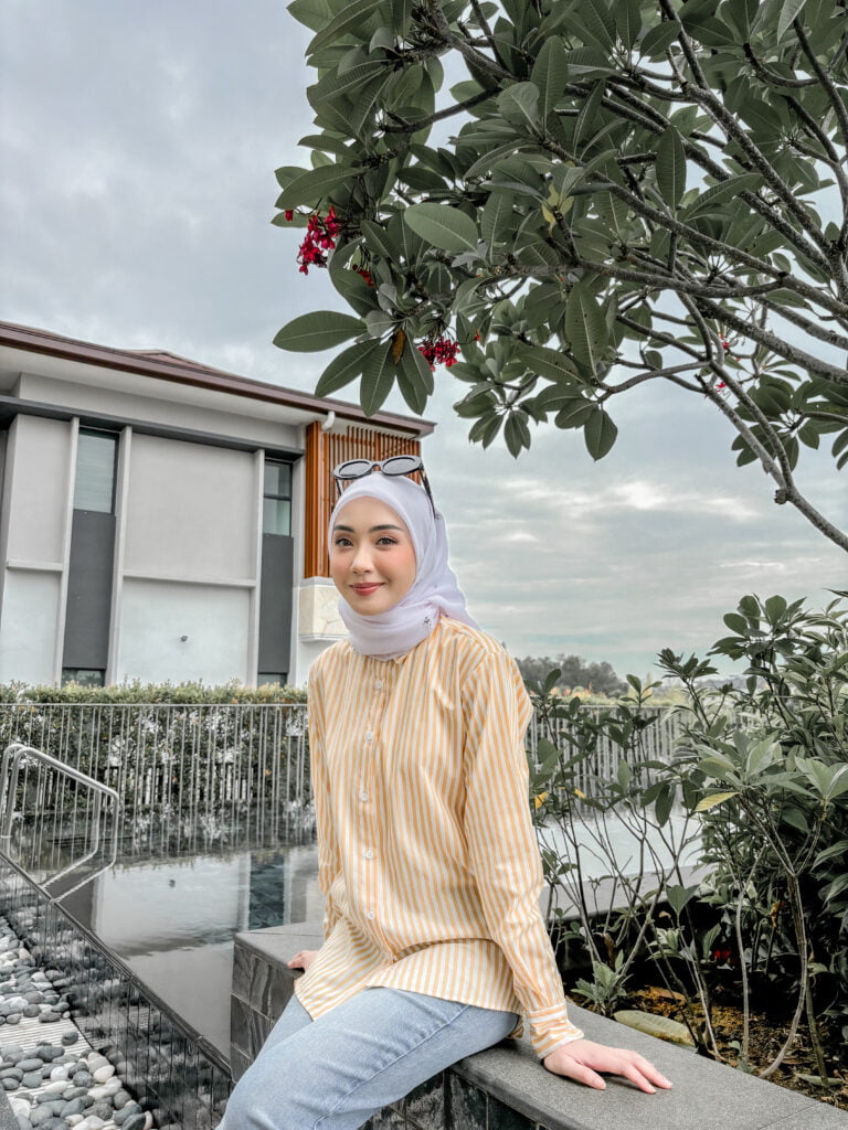 HEAXABELL – TABBY STRIPE SHIRT