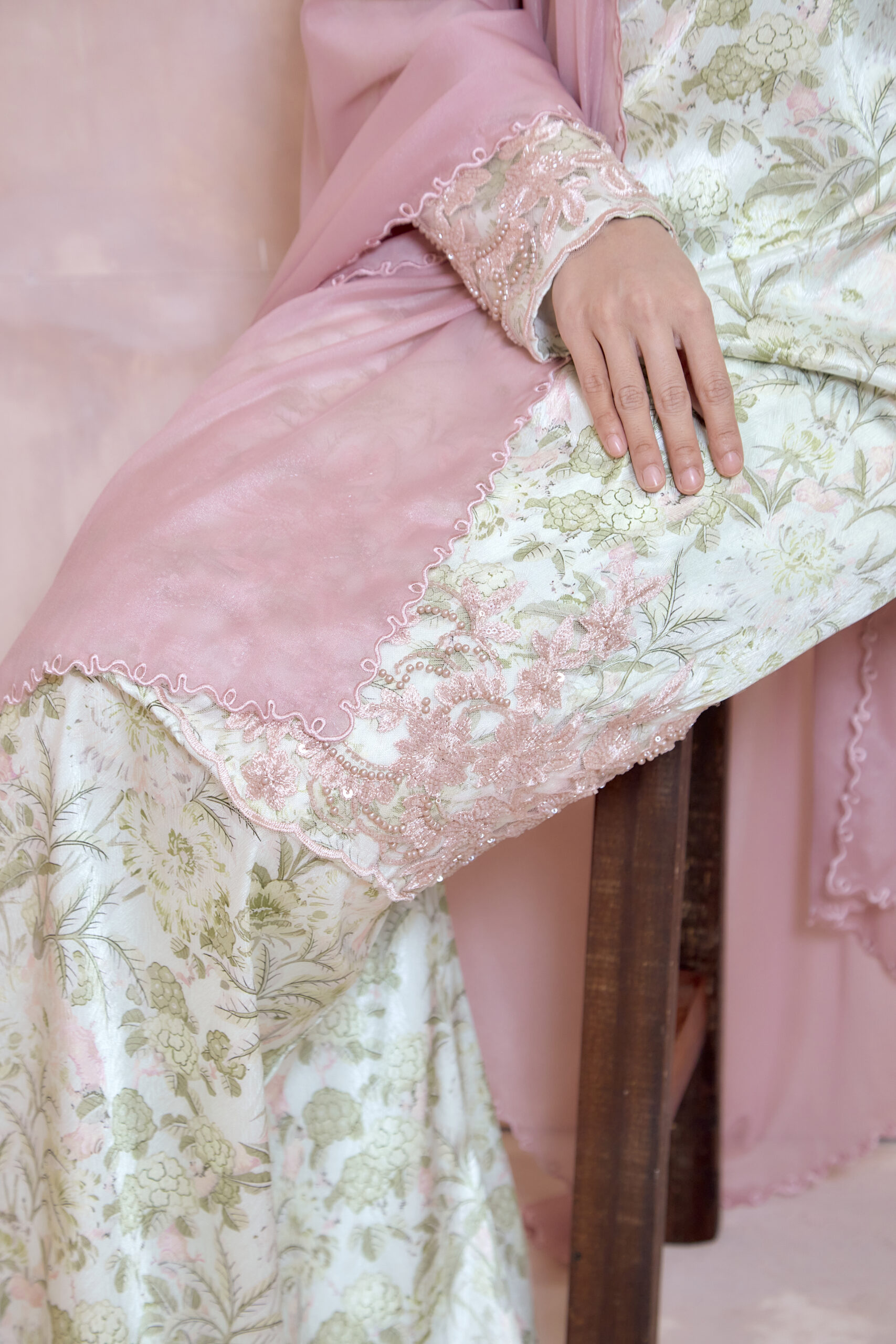 HEAXABELL LUXE - SERENE KURUNG - Image 6