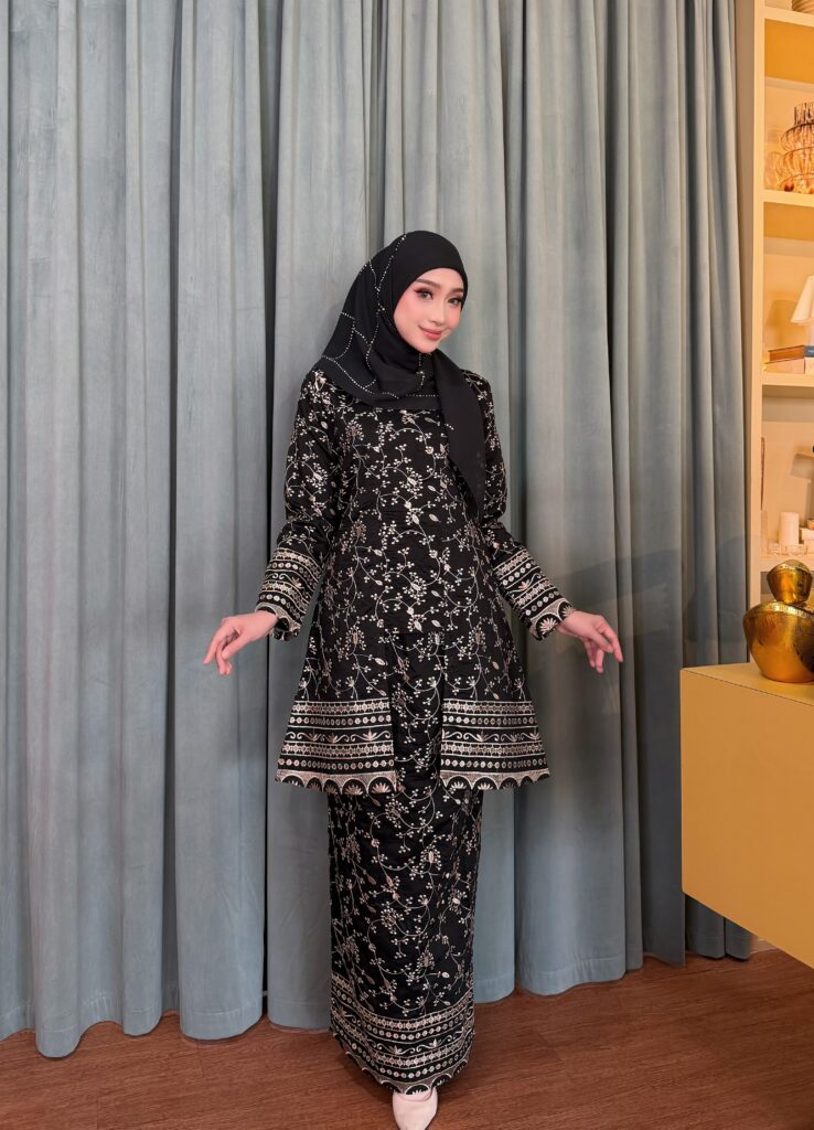 HEAXABELL – JELITA KEBAYA
